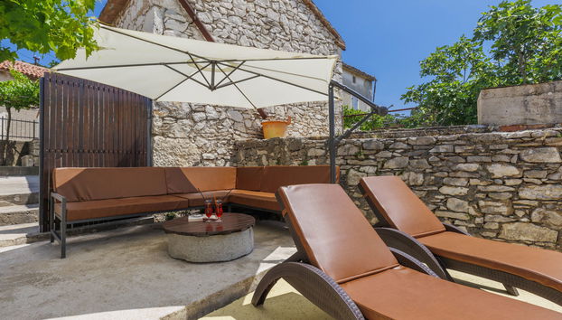 Haus mit 2 Schlafzimmern in Raša mit garten und terrasse - Foto 2