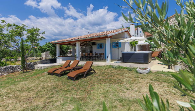 Haus mit 2 Schlafzimmern in Raša mit garten und terrasse - Foto 3