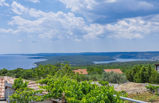 Casa de 2 quartos em Raša com jardim e terraço - Foto 23
