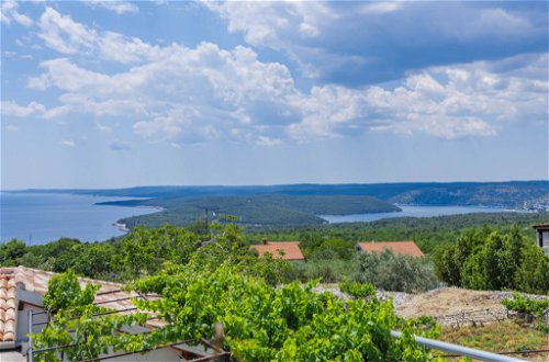 Photo 23 - 2 bedroom House in Raša with garden and sea view