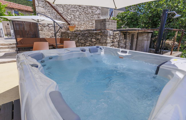 Casa de 2 quartos em Raša com jardim e terraço - Foto 28