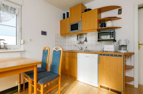 Foto 12 - Appartamento con 2 camere da letto a Zinnowitz con terrazza e vista mare