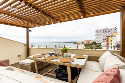 Foto 1 - Apartamento de 2 habitaciones en l'Ampolla con terraza y vistas al mar