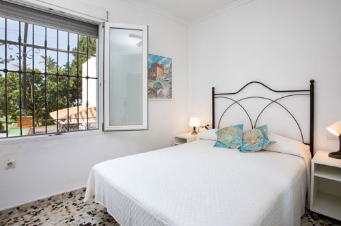 Photo 13 - 3 bedroom House in Rincón de la Victoria with garden and sea view