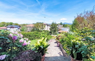 Foto 2 - Appartamento con 3 camere da letto a Montano Lucino con giardino
