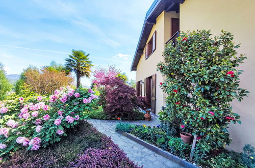 Foto 30 - Appartamento con 3 camere da letto a Montano Lucino con giardino