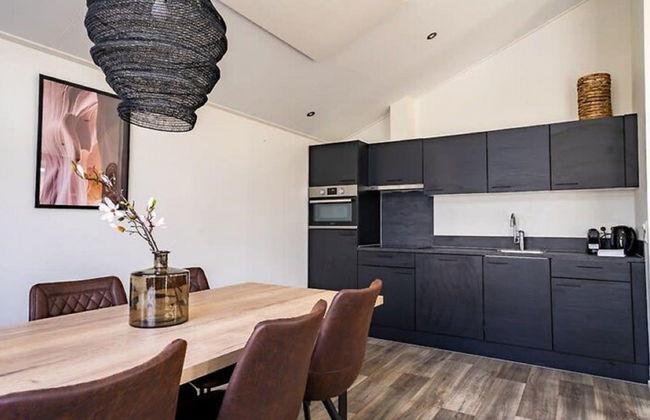 Casa de 4 quartos em Arnhem com piscina e jardim - Foto 3