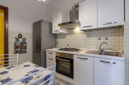 Foto 12 - Apartamento de 1 habitación en Sanremo con vistas al mar
