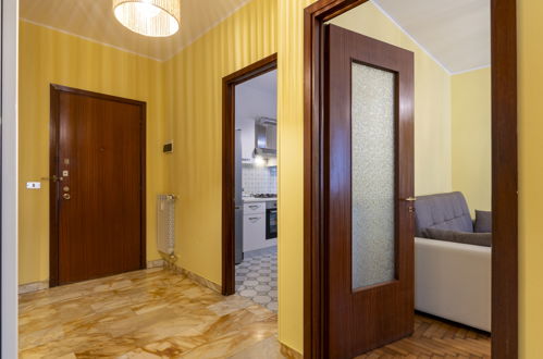 Foto 20 - Apartment mit 1 Schlafzimmer in Sanremo mit blick aufs meer