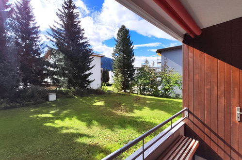 Foto 23 - Apartamento de 2 habitaciones en Davos con jardín y vistas a la montaña