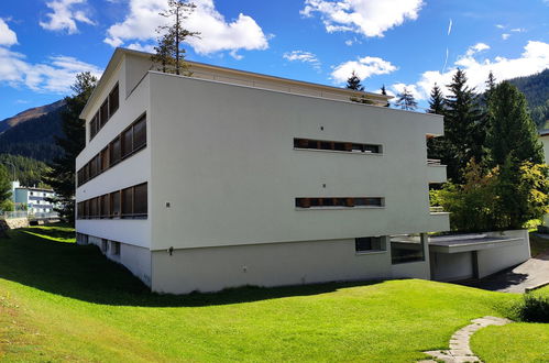 Foto 20 - Apartamento de 2 quartos em Davos com jardim e vista para a montanha