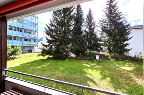 Foto 19 - Apartamento de 2 habitaciones en Davos con jardín y vistas a la montaña