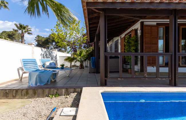 4 bedroom House in Deltebre with private pool and garden - Photo 28