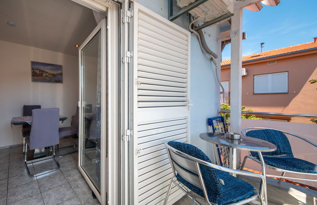 Apartamento de 2 quartos em Crikvenica com terraço - Foto 2