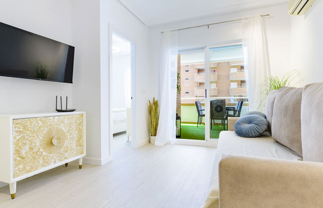 3 bedroom Apartment in Oropesa del Mar with swimming pool and garden - Photo 3