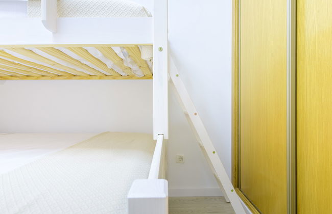 3 bedroom Apartment in Oropesa del Mar with swimming pool and garden - Photo 25