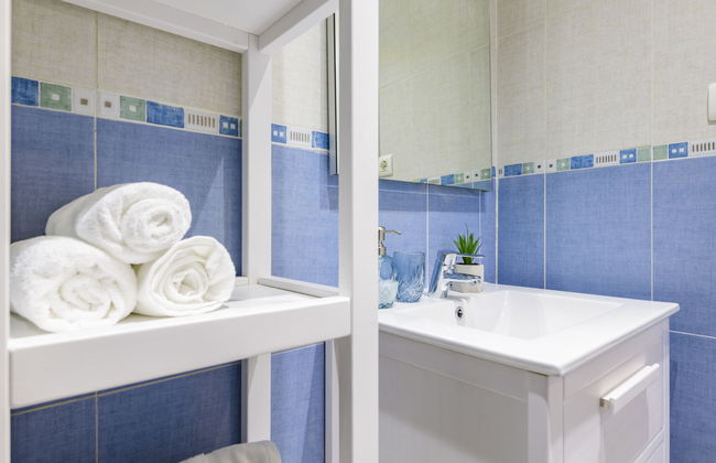 3 bedroom Apartment in Oropesa del Mar with swimming pool and garden - Photo 27