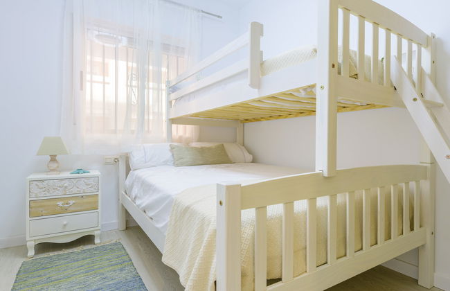 3 bedroom Apartment in Oropesa del Mar with swimming pool and garden - Photo 5