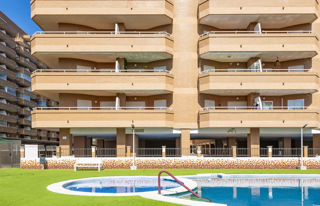 3 bedroom Apartment in Oropesa del Mar with swimming pool and garden - Photo 34