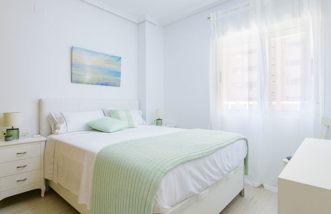 3 bedroom Apartment in Oropesa del Mar with swimming pool and garden - Photo 4