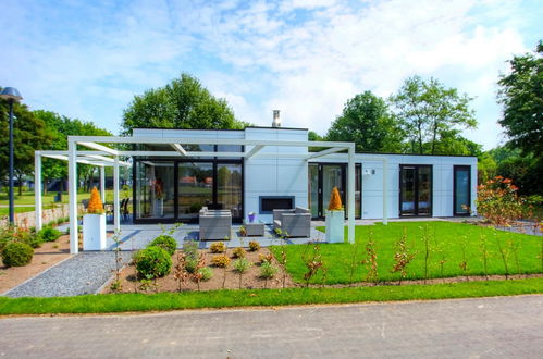 Photo 1 - Maison de 3 chambres à Breskens avec piscine et terrasse