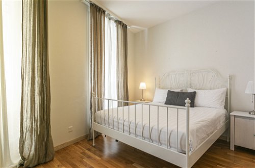 Foto 11 - Appartamento con 2 camere da letto a Montreux con vista sulle montagne
