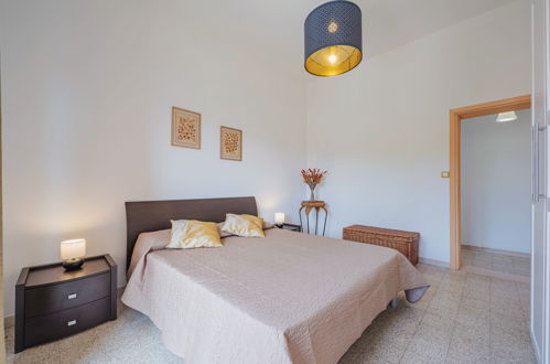 Photo 13 - Maison de 3 chambres à Viareggio avec jardin et vues à la mer