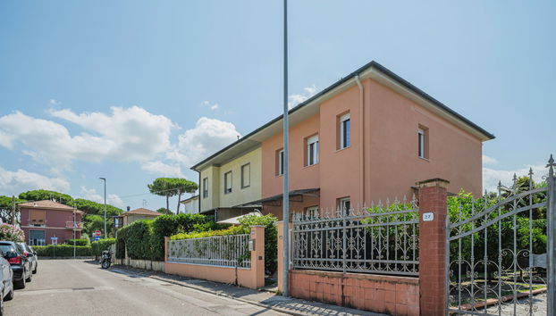 Haus mit 4 Schlafzimmern in Viareggio mit garten und terrasse - Foto 4