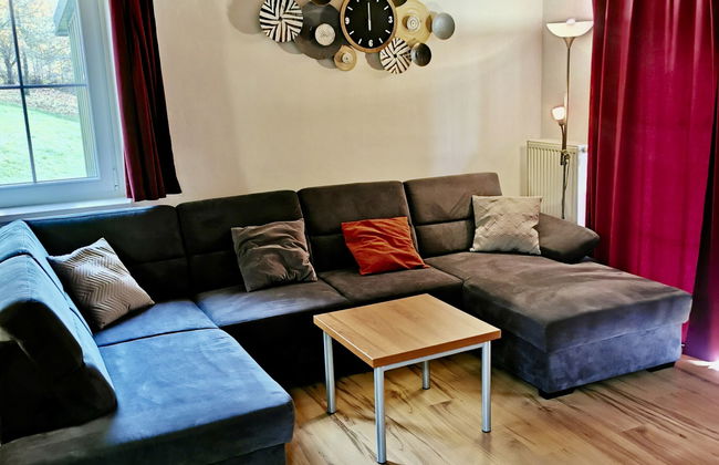 Casa de 3 quartos em Černý Důl com piscina e jardim - Foto 3