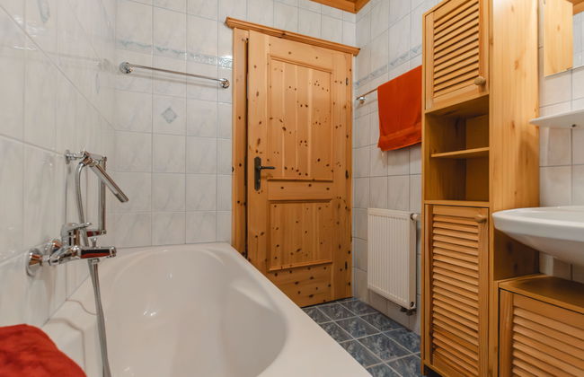 Casa de 4 quartos em Neukirchen am Großvenediger com jardim e terraço - Foto 21