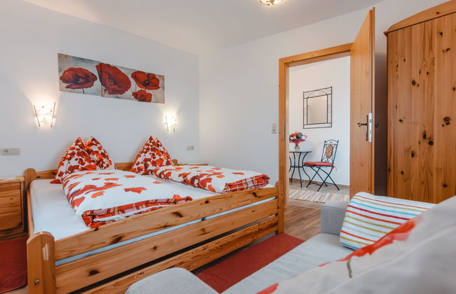 Casa de 4 quartos em Neukirchen am Großvenediger com jardim e terraço - Foto 14