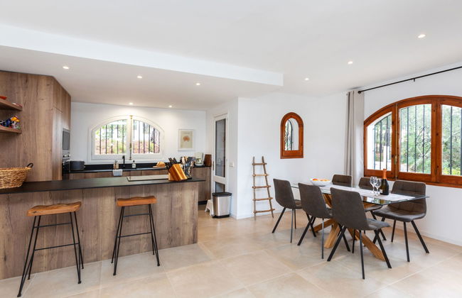 Casa de 4 quartos em Santa Cristina d'Aro com piscina privada e jardim - Foto 6