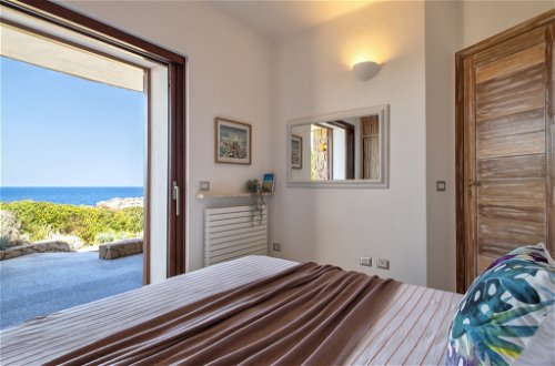Photo 4 - Maison de 3 chambres à Aglientu avec terrasse et vues à la mer