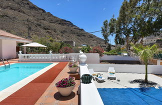 Photo 2 - Maison de 4 chambres à San Bartolomé de Tirajana avec piscine privée et jardin