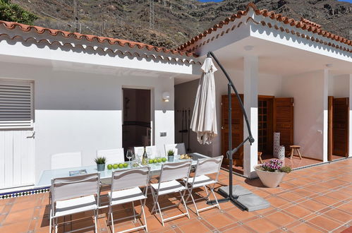 Photo 20 - 4 bedroom House in San Bartolomé de Tirajana with private pool and garden