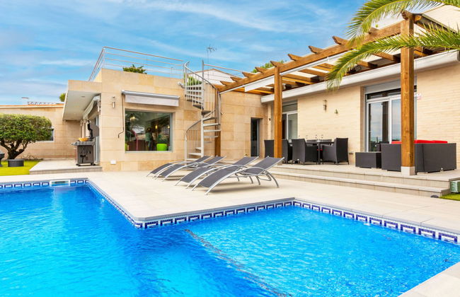 Casa de 5 quartos em Lloret de Mar com piscina privada e jardim - Foto 19