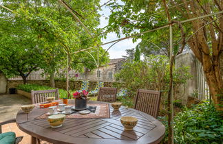 Photo 2 - Maison de 3 chambres à Saint-Dézéry avec jardin et terrasse