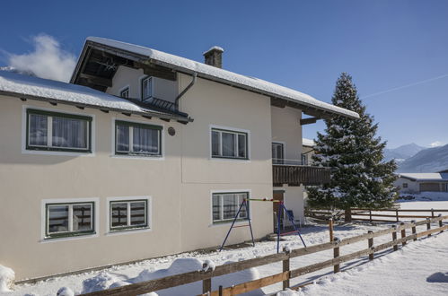 Photo 33 - Maison de 9 chambres à Fügen avec vues sur la montagne