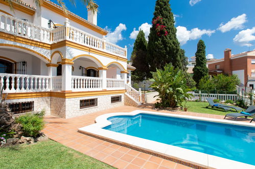 Photo 36 - Maison de 4 chambres à Rincón de la Victoria avec piscine privée et vues à la mer