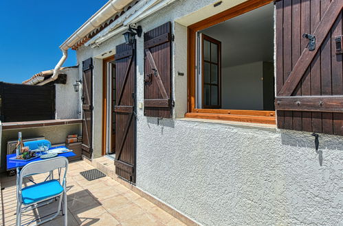 Foto 19 - Apartamento de 2 quartos em Fréjus com piscina e terraço