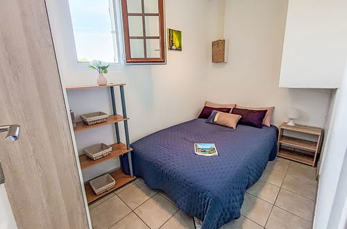 Photo 8 - 2 bedroom Apartment in Fréjus with swimming pool and terrace