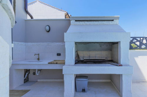 Foto 57 - Casa de 5 quartos em Medulin com piscina privada e jardim