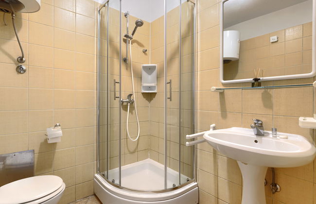 Casa de 8 quartos em Medulin com piscina privada e jardim - Foto 51