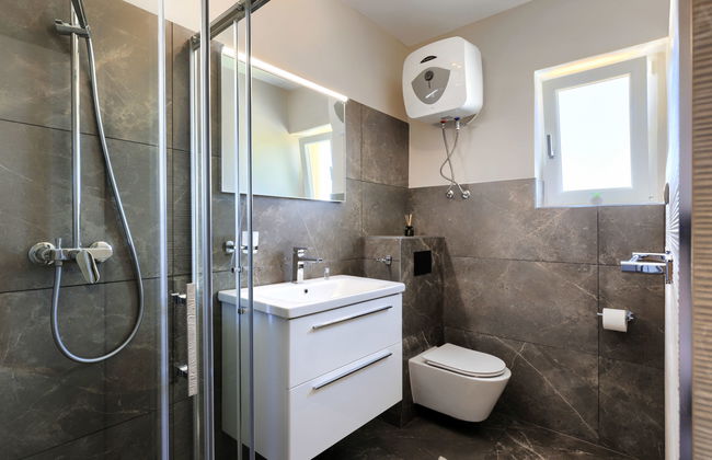 Casa de 8 quartos em Medulin com piscina privada e jardim - Foto 18