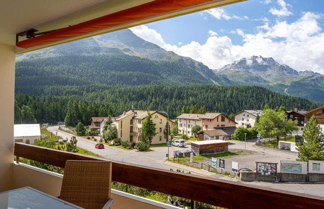Apartamento de 3 quartos em Sankt Moritz com piscina e jardim - Foto 5
