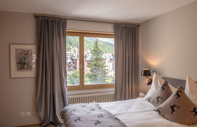 Apartamento de 3 quartos em Sankt Moritz com piscina e jardim - Foto 3