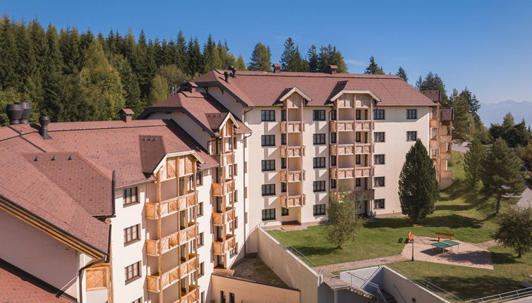 Photo 1 - Appartement de 2 chambres à Treffen am Ossiacher See avec piscine privée et vues sur la montagne