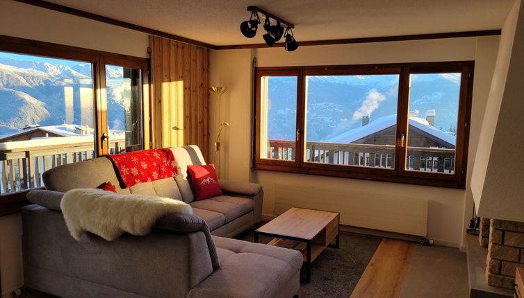 Foto 1 - Apartamento de 2 quartos em Crans-Montana com vista para a montanha