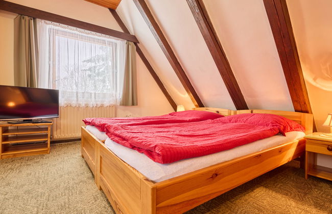 Casa de 5 quartos em Svoboda nad Úpou com jardim - Foto 30