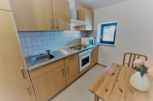 Photo 13 - 1 bedroom Apartment in Bad Gastein with mountain view